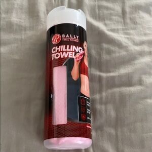 Bally chilling towel pink new